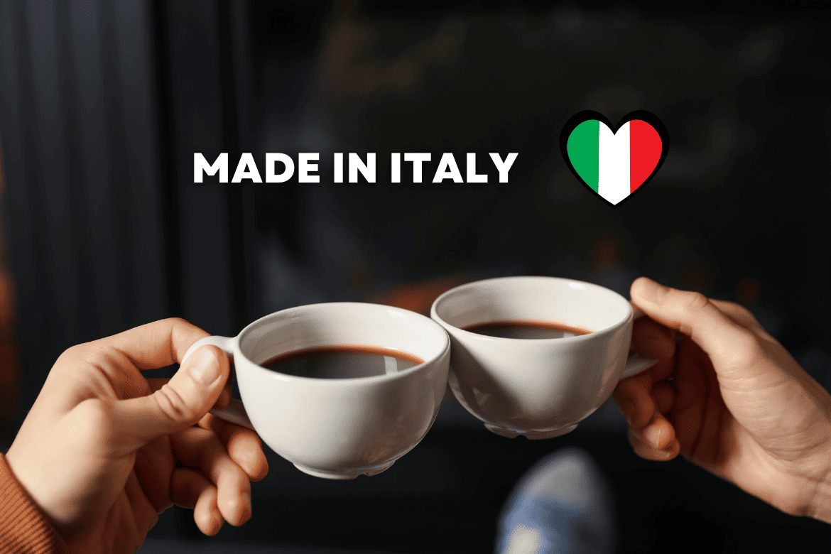 Dvije osobe nazdravljaju šalicama kave uz oznaku Made in Italy - simbol originalne talijanske kvalitete kave.